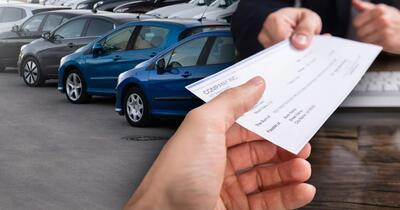 Orașul care plătește șoferii să renunțe la mașini: 1.250 de euro pentru un an fără autoturism. Suma este sub formă de vouchere