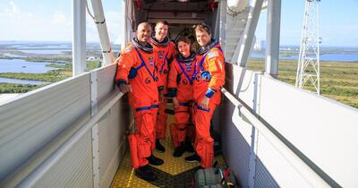 10 zile în spațiu, fără gravitație: cum mănâncă, dorm și merg la toaletă astronauții din misiunea Artemis 2