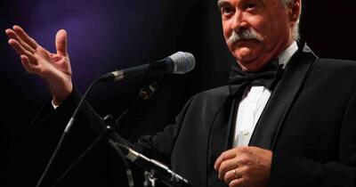 Artistul și compozitorul Tudor Gheorghe, rănit după o căzătură într-un hotel din Iași. A fost transportat la spital