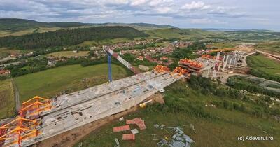Cum arată marile viaducte construite pe Autostrada Transilvania în ritm alert. Finalizarea lor este așteptată în 2026
