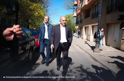 Alegeri parlamentare în Bulgaria. Partidul fostului președinte pro-rus, Rumen Radev, conduce detașat, arată rezultatele exit-poll