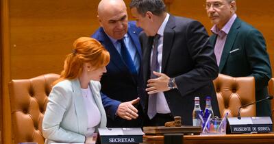 Rotativa guvernelor minoritare: o soluție riscantă, dar singura ieșire din criză?