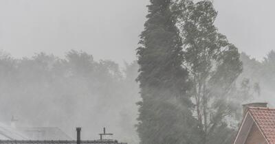 Codul galben a intrat în vigoare. Furtuni și vânt puternic în București, Ilfov și alte județe. Temperaturile scad accentuat