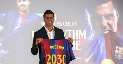 Mutare de marcă în La Liga: Rodri, „Balonul de Aur” 2024, semnează cu FC Barcelona până în 2030