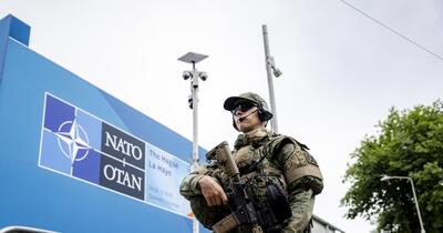 Bloomberg: Aliații NATO din est oferă bani pentru trupele SUA ca să-l îmbuneze pe Trump
