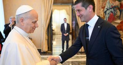A primit binecuvântarea Papei, la scurt timp după primul lui titlu ca antrenor. Cristi Chivu și campionii de la Inter, vizită emoționantă la Vatican 