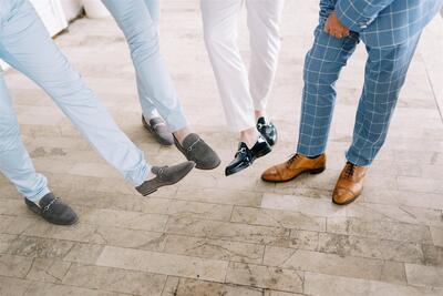 Mocasini pentru bărbați – cum se pot purta în ținute smart casual?