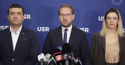 Manevrele PSD, blocate de USR: vot unanim contra guvernului Luca Niculescu
