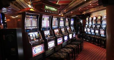 O româncă, acuzată în Italia că și-a înscenat un jaf. Ea a pierdut la cazinou banii pe care trebuia să-i trimită familiei