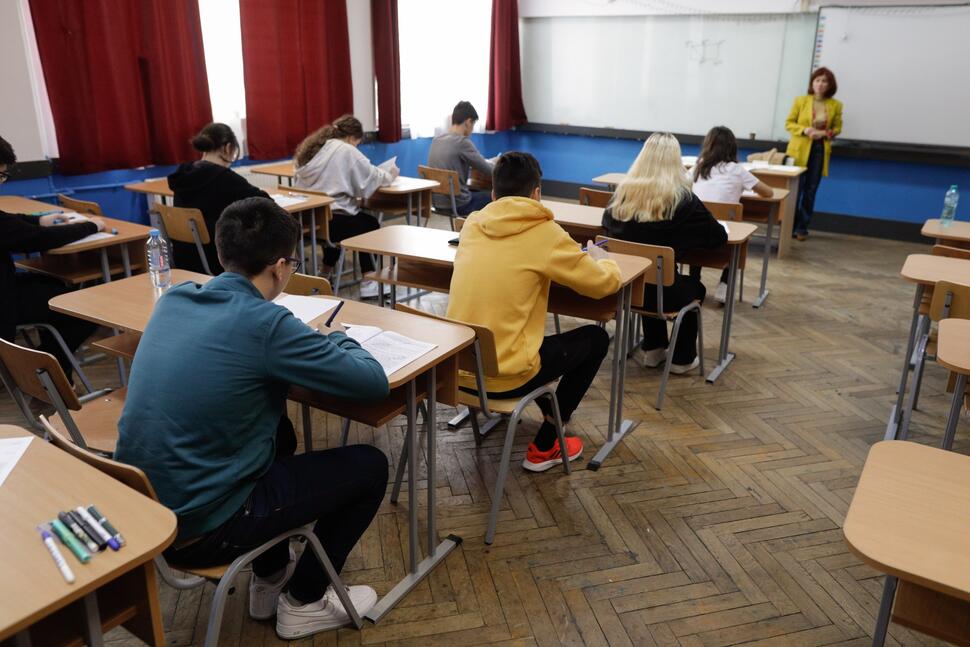 ALERTĂ Peste jumătate dintre elevii români au eșuat la Matematică la testele PISA