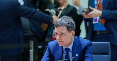 Nicuşor Dan spune că nu a primit oficial demisiile miniștrilor PSD: „Se va întâmpla ceva săptămâna viitoare”