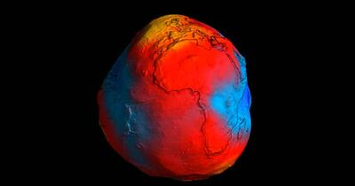 NASA dezvăluie forma reală a Pământului: un „cartof” modelat de gravitație