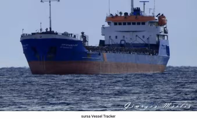 VIDEO Un marinar a murit în Marea Neagră, după ce o navă a fost lovită de o dronă și s-a scufundat