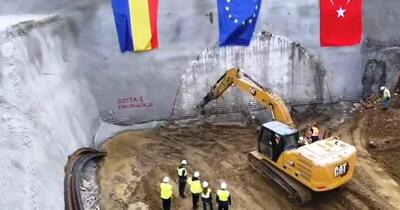 Se lucrează la un nou tunel pe autostrada Sibiu-Pitești, cel mai complex proiect de infrastructură rutieră din România
