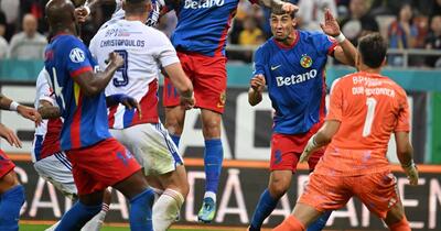 Redebut victorios pentru Reghecampf la FCSB, umbrit de acuzații de rasism