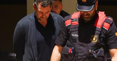Detalii despre uciderea fondatorului „Mango”: motivul pentru care ar fi fost împins de fiul său de pe stâncă