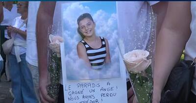 Indignare în Franța după moartea unei fetițe de 11 ani ucisă de un pedofil eliberat din pușcărie. Ministrul Justiției cere verificarea a 70.000 de dosare