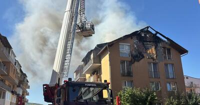Alertă în Florești: flăcările au cuprins mai multe apartamente și acoperișul