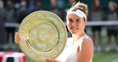 Linda Noskova: De la nopți în gară la trofeul de la Wimbledon, o poveste de sacrificiu