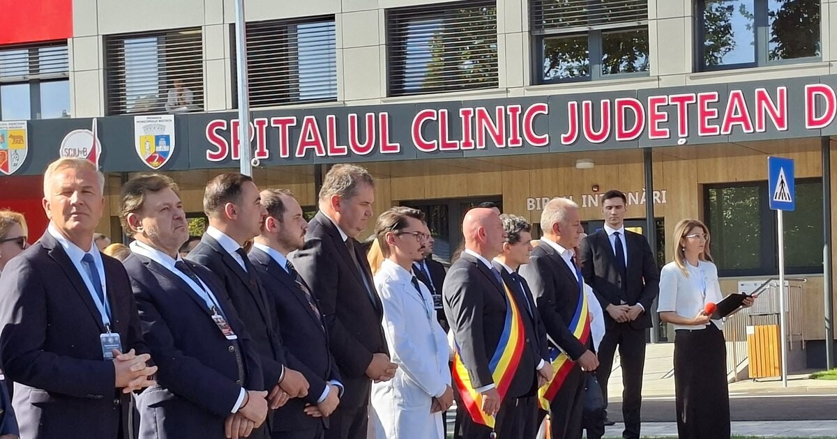 Nicușor Dan, primit cu huiduieli la Bistrița: apel la calm în fața „Apocalipsei”