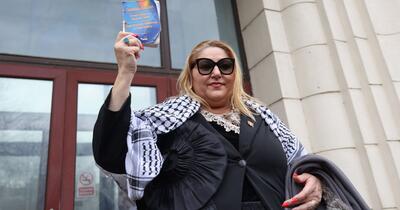 Diana Șoșoacă rămâne fără imunitate! Va fi anchetată pentru 11 infracțiuni, printre care și propagandă legionară