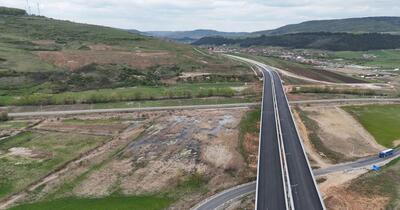 Avertisment major: Scumpirile materialelor pot bloca șantierele de autostrăzi din România