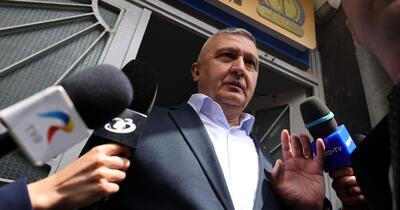 „Ar trebui să demisioneze imediat. Rușii își freacă mâinile de bucurie!”. Generali de top reacționează după ce șeful Armatei a devenit suspect la DNA