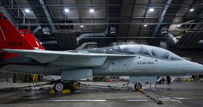 Aeronava militară T-7 Red Hawk, o investiție de miliarde de dolari a SUA, are restricții de zbor pe ploaie