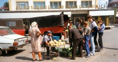 Cum arătau verile austere din România anilor ’80. „Cumva, românii par să se adapteze. Nu știu cum. Nimeni nu știe”   
