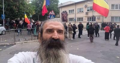 Dincolo de proteste: Stegarul Dac, legat de 16 firme și un offshore din SUA