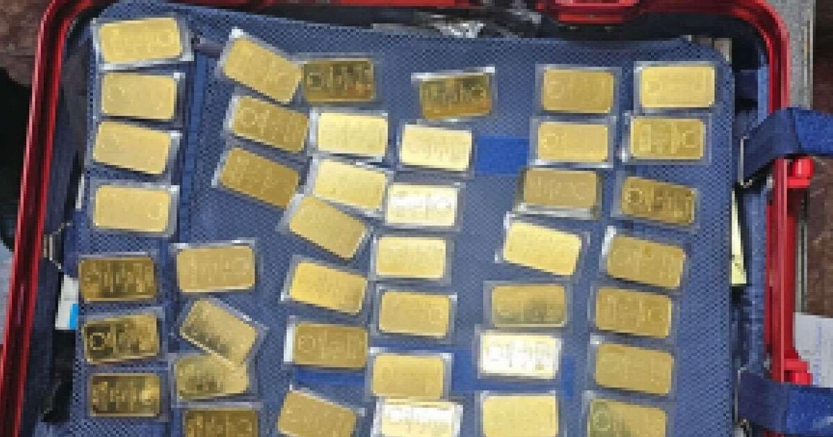 Val de fraude online în piața aurului: cum operează escrocii cu lingouri ieftine