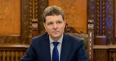 Sabotaj rusesc la Carfil Brașov: PSD se limitează la lozinci prin vocea lui Grindeanu
