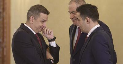L-au demis pe Bolojan, dar l-ar putea pune prim-ministru pe „omul lui Băsescu”. Cum iese PSD din criza politică
