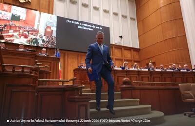 Eșecul cabinetului Veștea în Parlament: Câștigători, perdanți și scenarii politice post-vot
