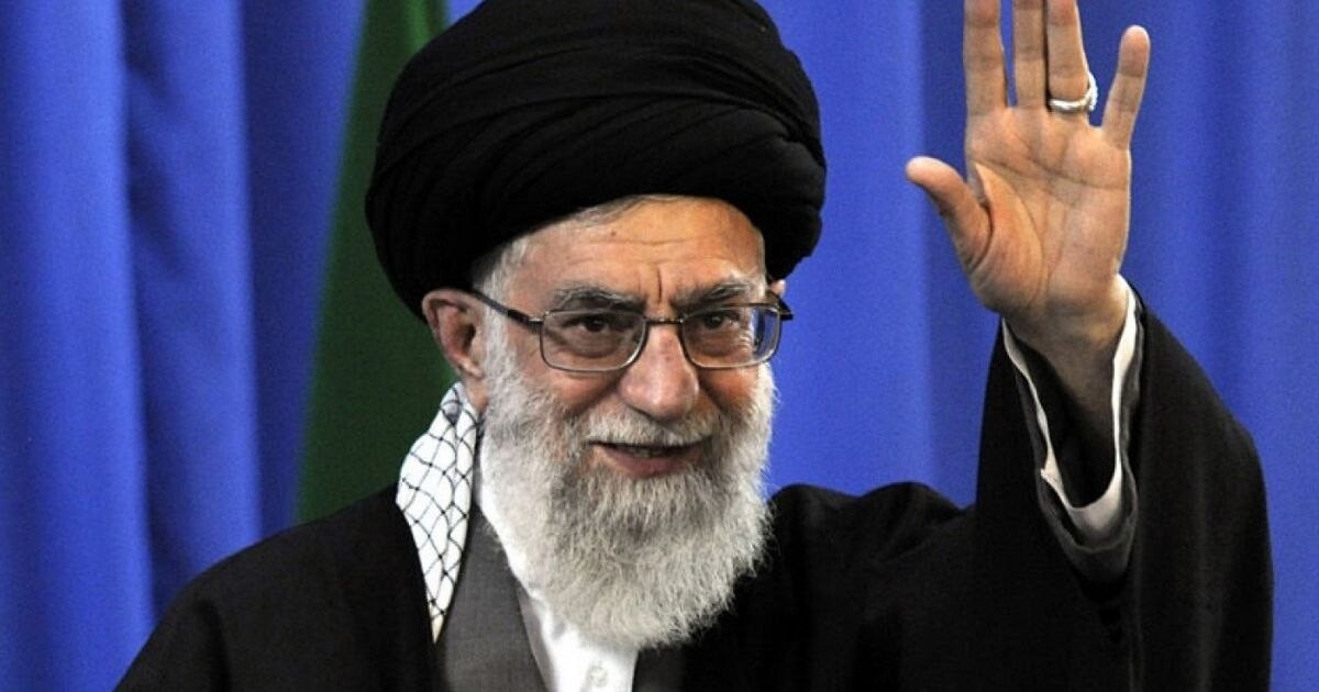 Imperiul secret de 95 de miliarde de dolari al ayatollahului Khamenei. Cum a confiscat mii de case și a făcut avere din suferința iranienilor