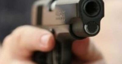 Focuri de armă în Sectorul 3 după ce un bărbat a atacat un polițist cu un cuțit