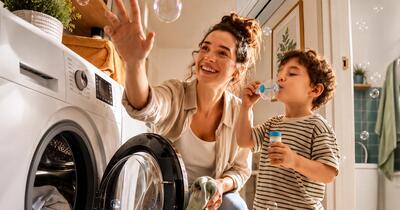 Electrocasnice în rate pe factură: PPC oferă 240 kWh gratis timp de un an