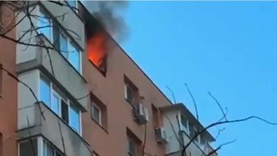 Apartament din București distrus de explozia unei trotinete electrice 