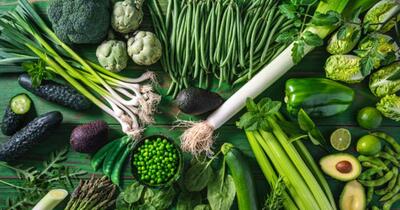 De ce legumele cu frunze verzi sunt cele mai bune pentru sănătatea intestinului. Sunt bogate în fibre și nutrienți esențiali