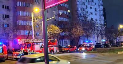 Medic din Capitală, găsit înjunghiat în urma incendiului izbucnit în apartamentul său. Ipoteza anchetatorilor 