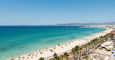 Mallorca: Turiști agresați cu curea și antifurt după refuzul serviciilor sexuale
