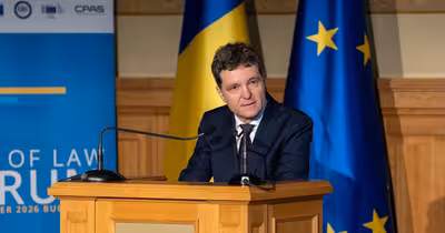 Nicușor Dan avertizează: „o mie de voci” plătite ieftin sufocă democrația online