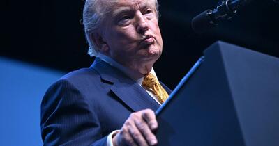 Trump revocă acreditările CNN, MSNOW și Politico la Casa Albă
