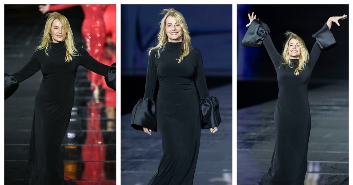 Nadia Comăneci a cucerit Parisul: gestul celebru reluat pe podiumul de modă