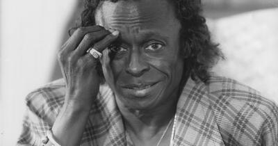 Centenarul lui Miles Davis: viața rebelului care a revoluționat jazzul