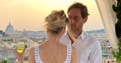 Cu cine l-a înlocuit Ilary Blasi pe Francesco Totti. Vedeta TV se recăsătorește imediat după divorțul de fostul fotbalist