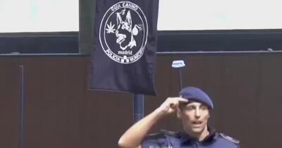 Paco, câinele-erou care a cucerit internetul. „Polițistul cu blană” impresionează cu o demonstrație spectaculoasă de prim ajutor