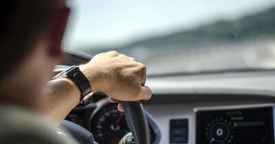 Tragedie pe A21: Părinți români au condus 100 km cu fiul decedat în mașină