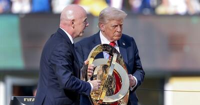 Donald Trump va decerna trofeul Cupei Mondiale; Președintele Argentinei, absent din superstiție