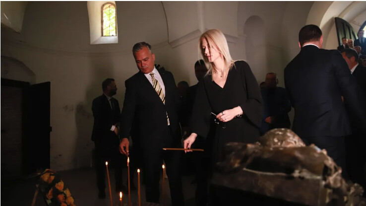  Gorghiu îl susține pe Veștea. Predoiu, la fel